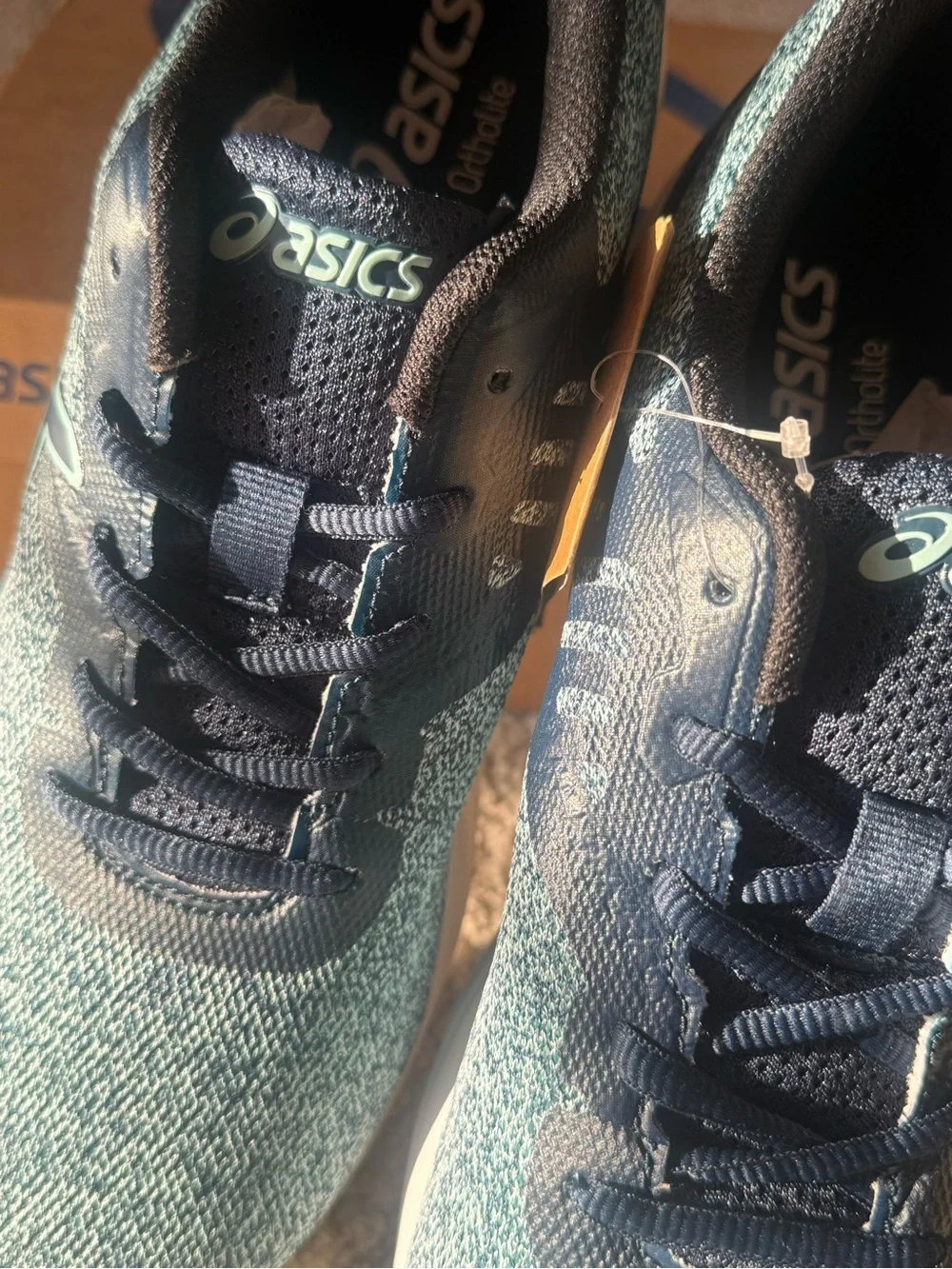 NWT ASICS Gel-Run Adapt Men’s Running Shoes Fresh Blue Mint Size 9